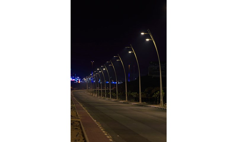 MAKKA GATE LIGHTING